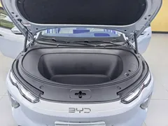 2026 BYD Seal 08 EV 785km 4WD Flagship — фото 13