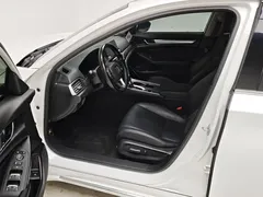 2018 Honda Accord 260TURBO Elite, белый — фото 12