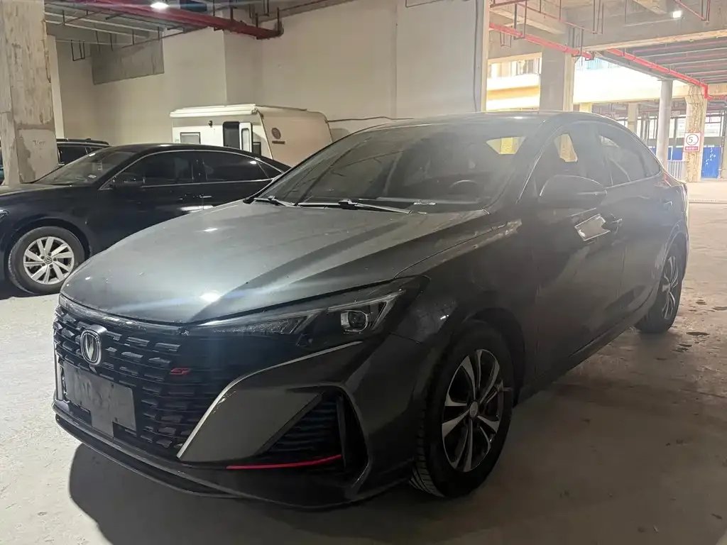 2022 Changan Eado PLUS 1.4T GDI DCT Premium