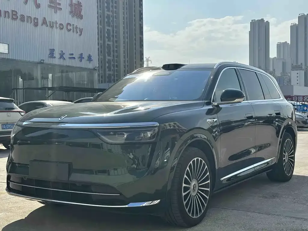 2025 Aito M8 EREV Ultra 53.4kWh 6-seat 192-line LiDAR