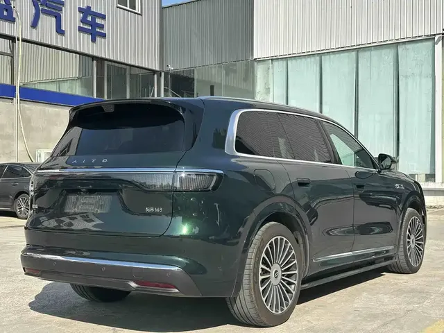 2025 Aito M8 EREV Ultra 53.4kWh 6-seat 192-line LiDAR