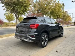 2022 Audi Q2L 35 TFSI Fashion, чёрный — фото 9