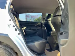 2022 Toyota Yaris L Zhixuan X 1.5L CVT Leading Plus, белый — фото 12