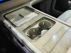 2026 Nio ES8 6-seat Executive Luxury, чёрный — фото 21
