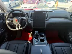 2023 Hongqi HS3 1.5T 2WD, белый — фото 5