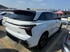 2023 Hongqi HS3 1.5T 2WD, белый — фото 14