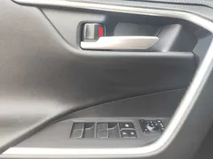 2023 Toyota Wildlander 2.0L CVT 2WD Luxury Plus, чёрный — фото 15