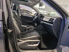 2020 Volkswagen Tayron 330TSI 2WD Luxury Smart Connect, чёрный — фото 8