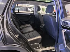 2020 Volkswagen Tayron 330TSI 2WD Luxury Smart Connect, чёрный — фото 9