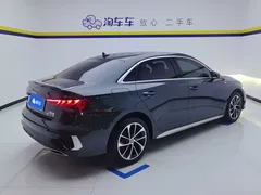2021 Audi A3 Sedan 35 TFSI Sport, зелёный — фото 3