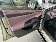 2024 Xiaomi SU7 RWD Standard Founder Edition, чёрный — фото 22