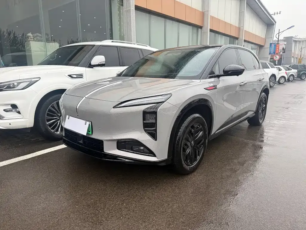 2025 Hongqi Tiangong 08 730 Max RWD
