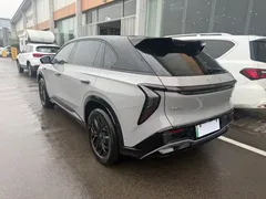 2025 Hongqi Tiangong 08 730 Max RWD — фото 4