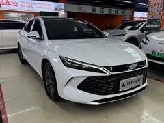 2024 BYD Qin L PHEV 80km Leading, белый — фото 3