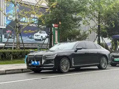 2022 Hongqi H9 2.0T, чёрный — фото 1