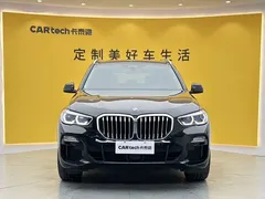 2021 BMW X5 xDrive40i Premium M Sport Package, чёрный — фото 3