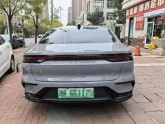 2025 BYD Han PHEV Smart Driving 125km Premium — фото 4