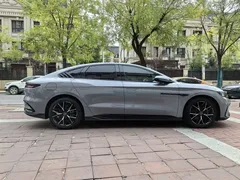 2025 BYD Han PHEV Smart Driving 125km Premium — фото 8