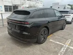 2025 Li Auto i6 2WD Standard, чёрный — фото 3