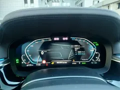 2021 BMW 5 Series 535Le PHEV Pioneer M Sport Package, синий — фото 9