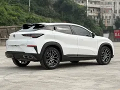 2022 Changan UNI-T 1.5T Premium, белый — фото 5