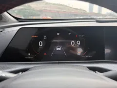 2022 Changan UNI-T 1.5T Premium, белый — фото 17