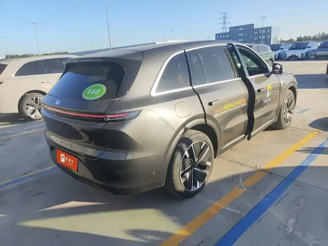 2025 Li Auto L6 Max