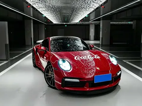 2022 Porsche 911 Turbo S 3.7T