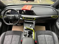 2022 Changan UNI-T 1.5T Sport Premium, зелёный — фото 11