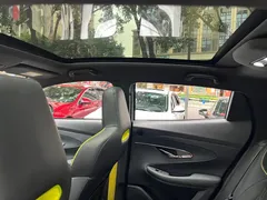2022 Changan UNI-T 1.5T Sport Premium, зелёный — фото 12