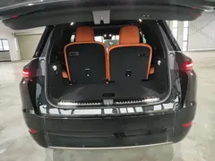 2025 Li Auto L9 Smart Refresh, чёрный — фото 9