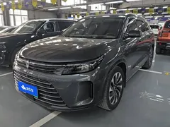 2024 Aito M7 1.5T RWD Plus 5-seat — фото 1