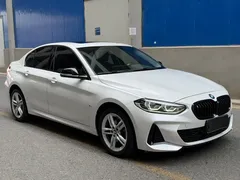 2023 BMW 1 Series 120i M Sport Night Edition, белый — фото 3
