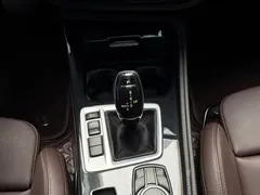 2023 BMW 1 Series 120i M Sport Night Edition, белый — фото 15