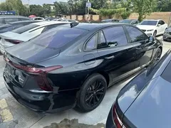 2025 Hongqi H5 1.5T DCT, чёрный — фото 17