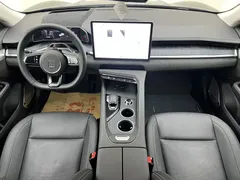 2022 Zeekr 001 Long Range Dual Motor WE EV, чёрный — фото 12