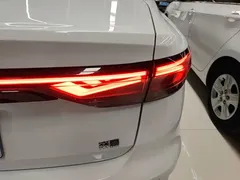 2022 Geely Emgrand 4th Gen 1.5L CVT Premium, белый — фото 8