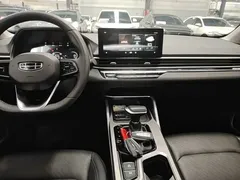 2022 Geely Emgrand 4th Gen 1.5L CVT Premium, белый — фото 14