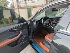 2022 Audi Q8 55 TFSI Luxury Dynamic, чёрный — фото 12