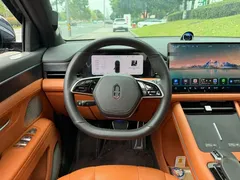2024 Aito M7 1.5T RWD Smart Driving Pro 5-seat, синий — фото 14