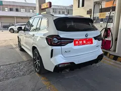 2022 BMW X3 Leading M Night Package, белый — фото 2