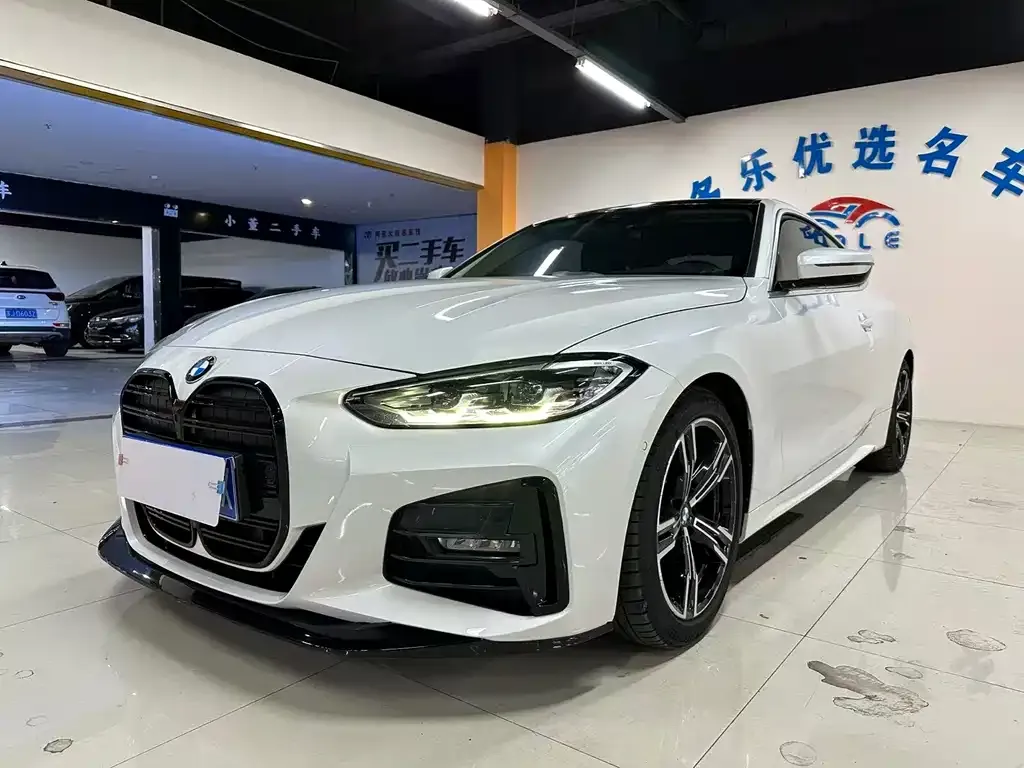 2022 BMW 4 Series 425i M Sport Package