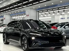 2024 Nio ET5T 75kWh Touring, чёрный — фото 3