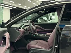 2024 Nio ET5T 75kWh Touring, чёрный — фото 8