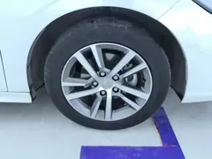2023 Honda Civic 240TURBO CVT, белый — фото 6