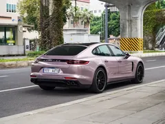 2020 Porsche Panamera 10th Anniversary 2.9T — фото 20