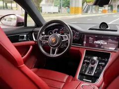 2020 Porsche Panamera 10th Anniversary 2.9T — фото 42
