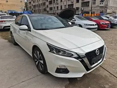 2021 Nissan Teana 2.0L XL Comfort, белый — фото 4