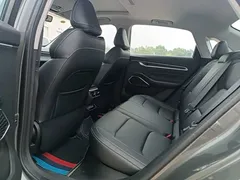 2023 Geely Emgrand 4th Gen Champion 1.5L CVT Premium — фото 17