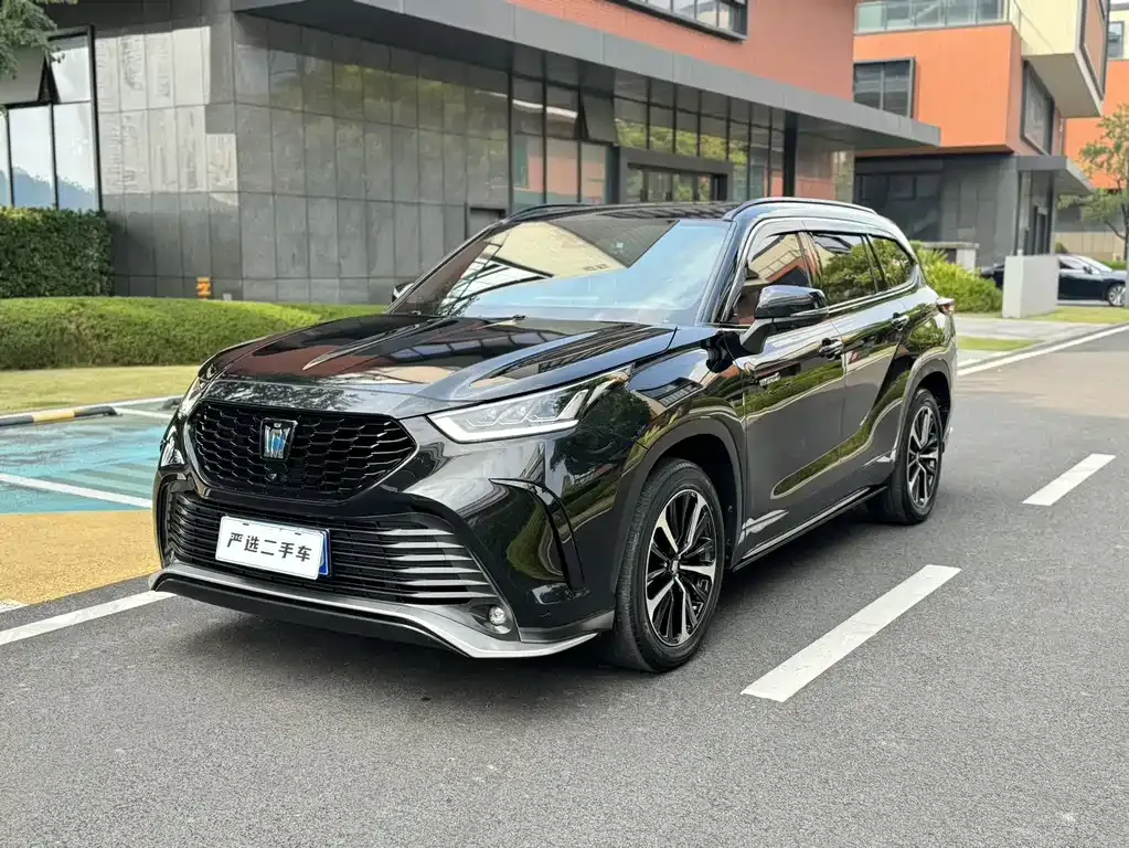 2023 Toyota Crown Kluger 2.5L HEV 4WD Luxury